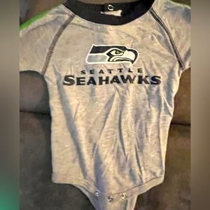 Seahawks Onesie & pants infant set.